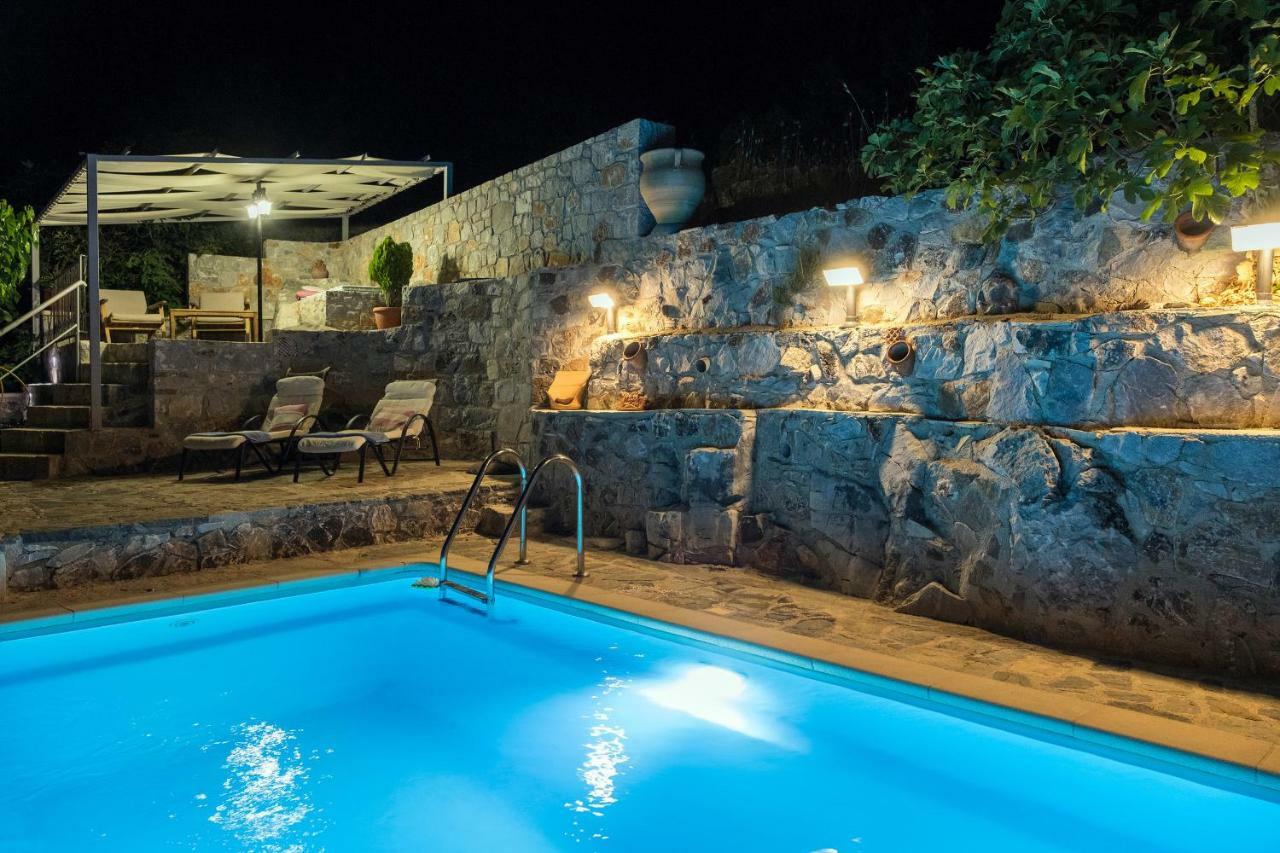 Stone Built Villa Galatia, Poolside & Perfect View Karés エクステリア 写真