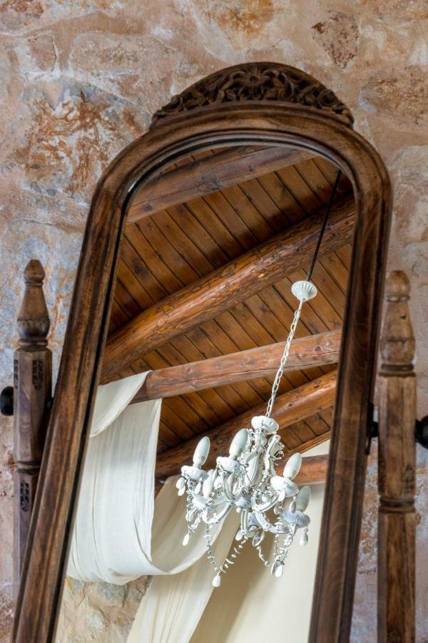 Stone Built Villa Galatia, Poolside & Perfect View Karés エクステリア 写真